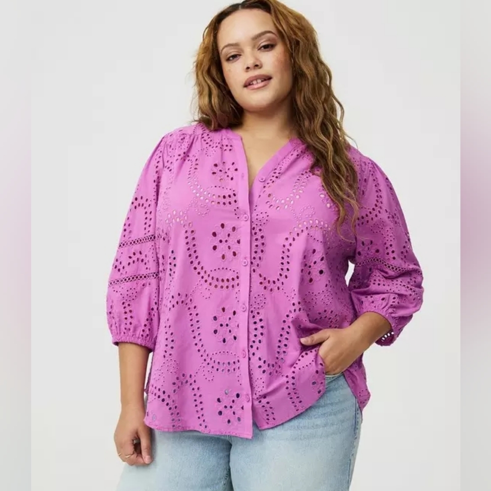 NWT 4X TORRID Cotton Eyelet Button-Down Top~Liatris